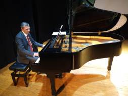 251439462_329548238933905_3471324608244915341_n_original