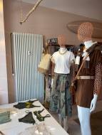 287e7521-1f28-4bb3-b9b2-95d97dcb696e_original