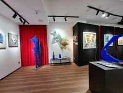 9c9c31c7-b905-467b-9da9-d96ec5a08eea_original