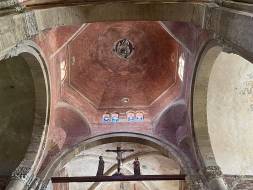 Pavia_-_Basilica_di_San_Michele_Maggiore_-_Linterno_del_tiburio_original