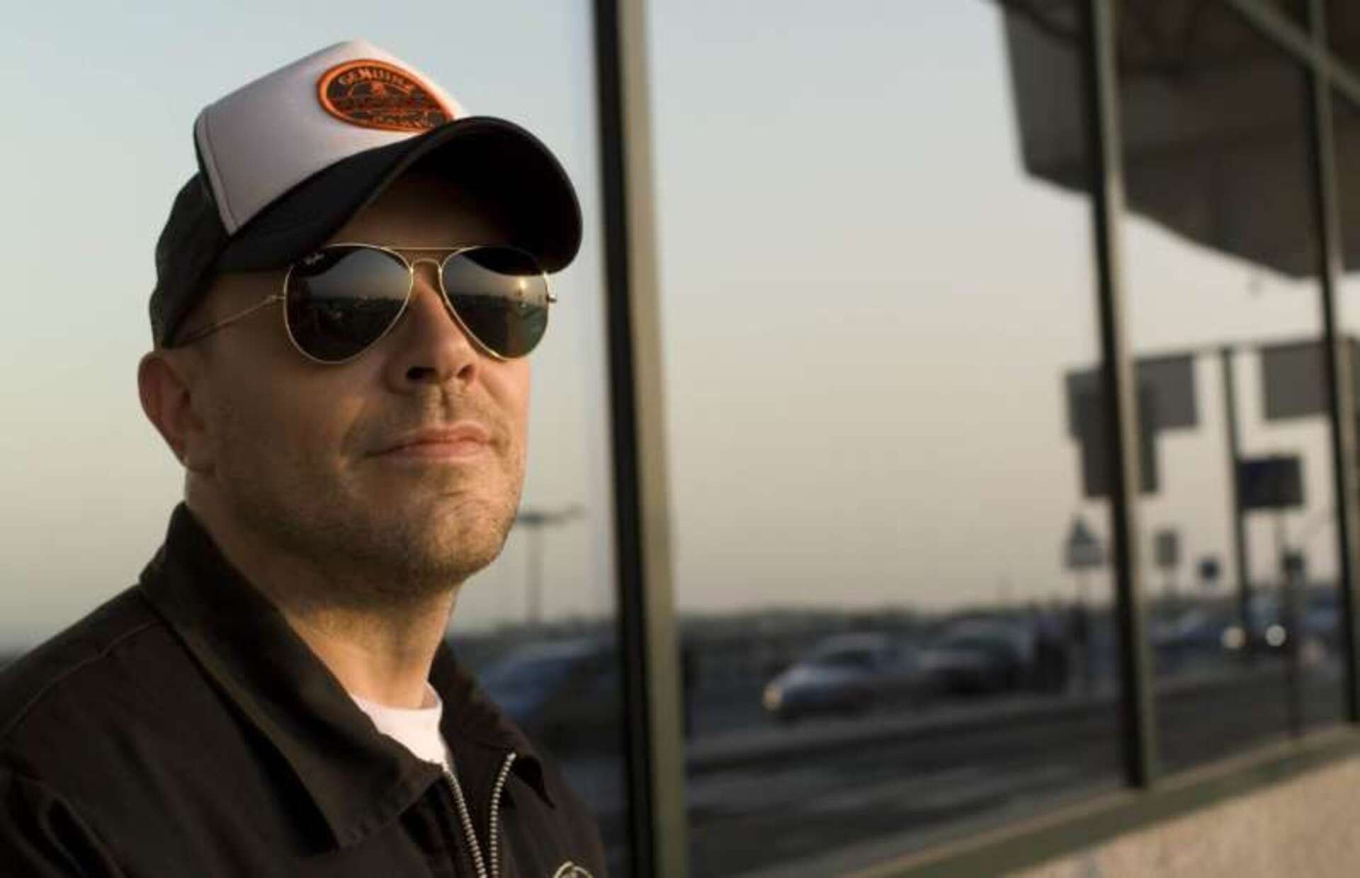 Max Pezzali discoteche abbandonate e il ”tour” dei locali simbolo di Pavia