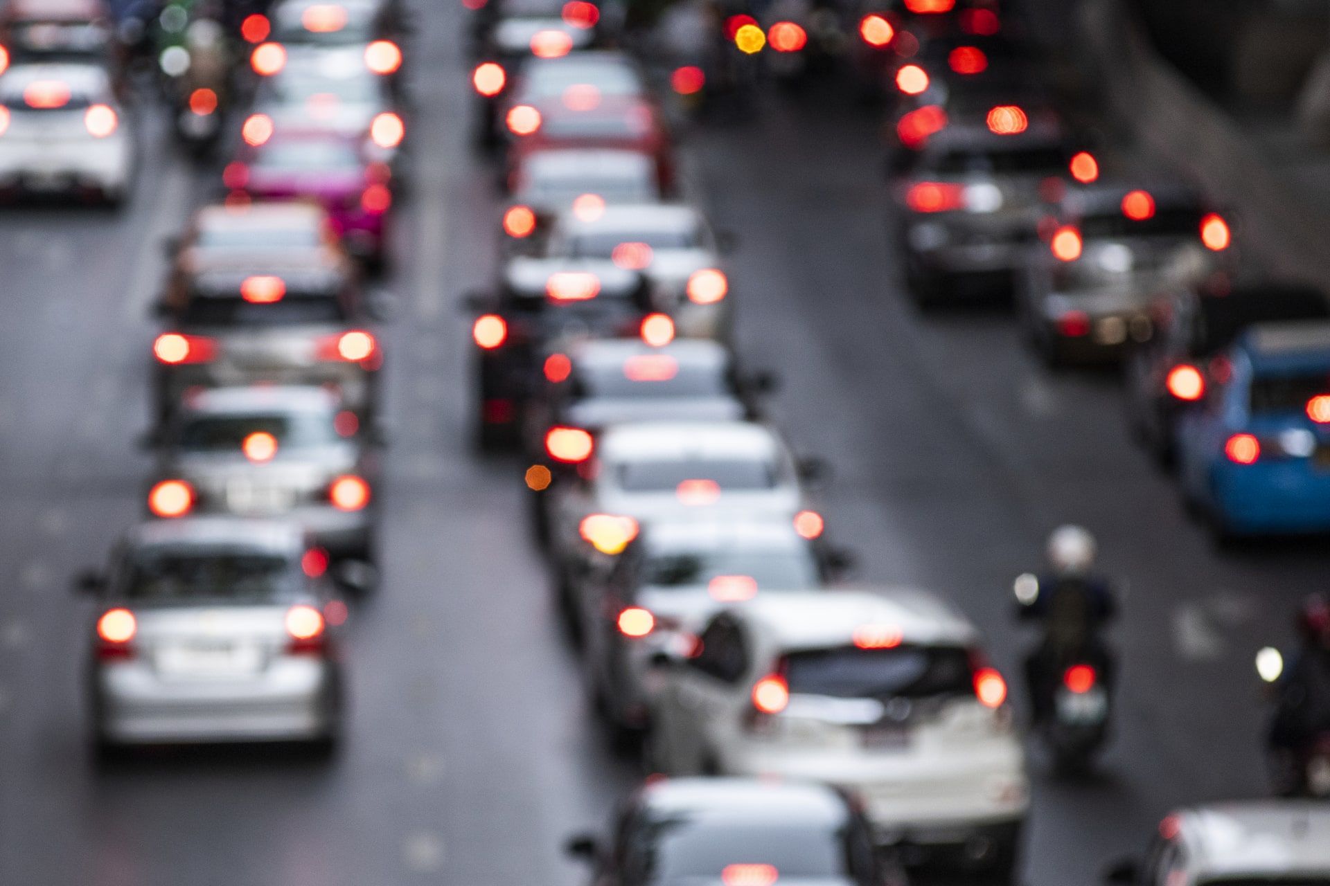 Traffico a Pavia: auto in aumento e disagi nelle ore di punta