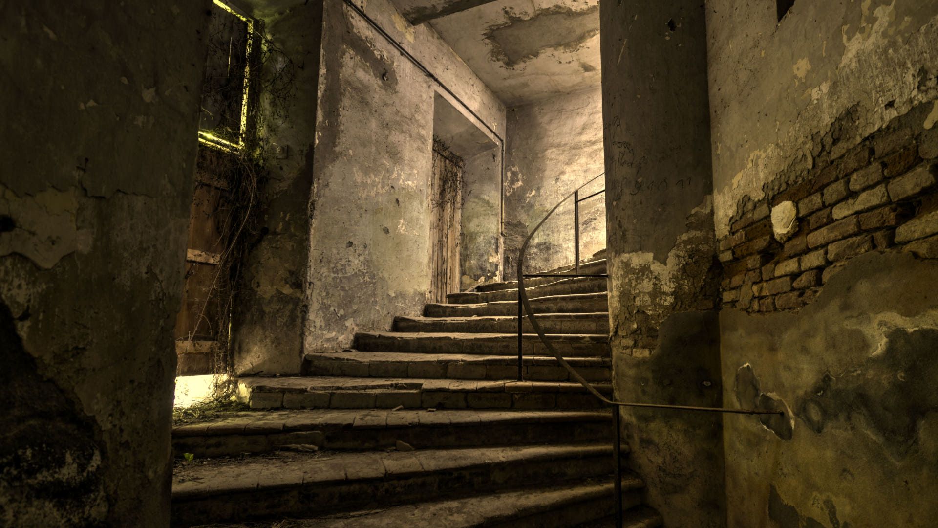 urban exploration spendiamo a pavia