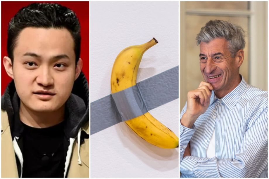 La banana di Cattelan batte ogni record: venduta per oltre sei milioni di dollari a Sotheby’s