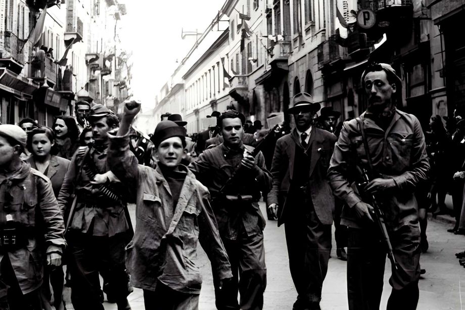 La caduta del fascismo e gli schiaffi in Strada Nuova: I tedeschi invadono Pavia (in bicicletta)