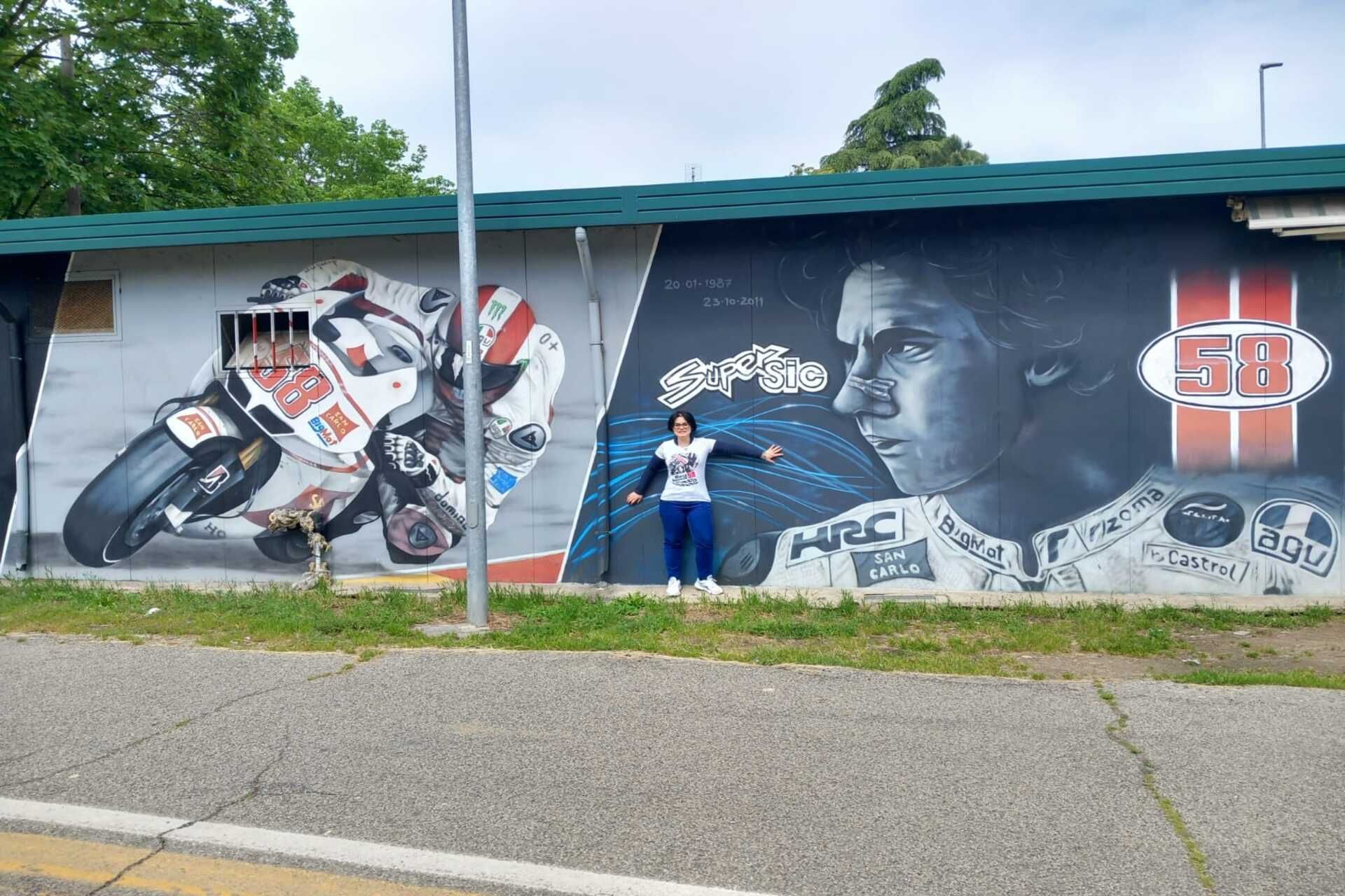 Il Muro del Ricordo: Pavia Omaggia Marco Simoncelli